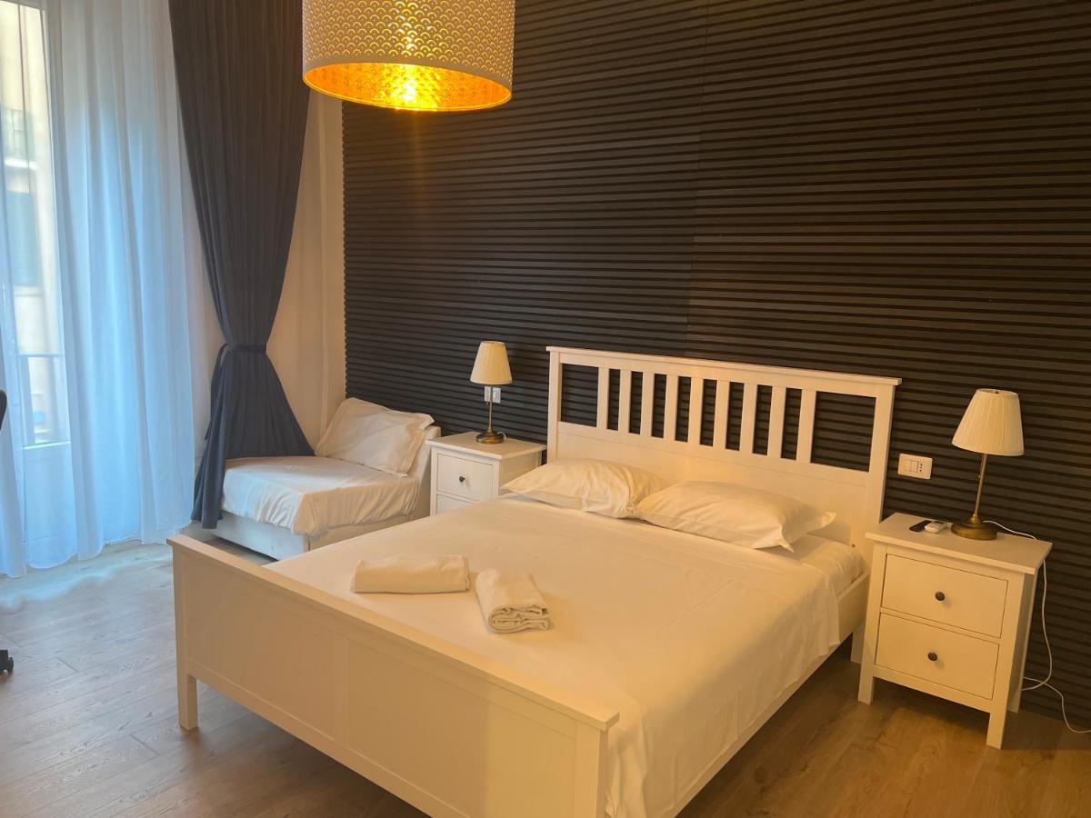 P18&Rooms Palestrina 18 Milan Bagian luar foto